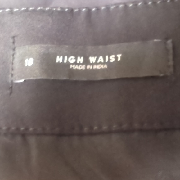 Loft Plus Wide Leg High Waist Button Up Crops, size 18W - Picture 5 of 5